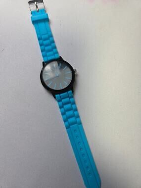 No Brand Blue and Black watch with rubber band